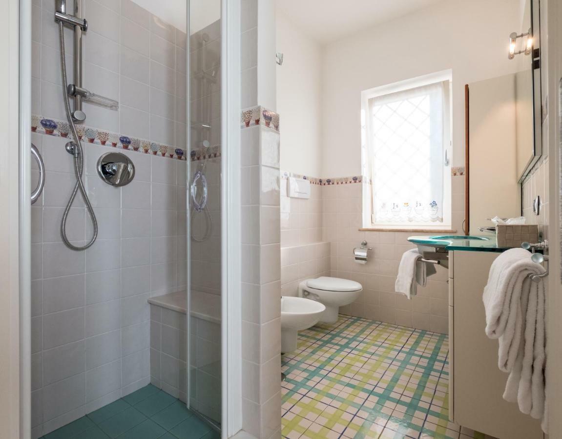 L'Ippocampo Guest House Sabaudia Ngoại thất bức ảnh